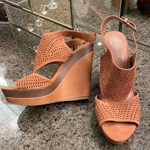 Gianni Bini wedges